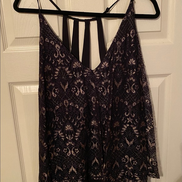 Lace black tank top - Picture 2 of 4